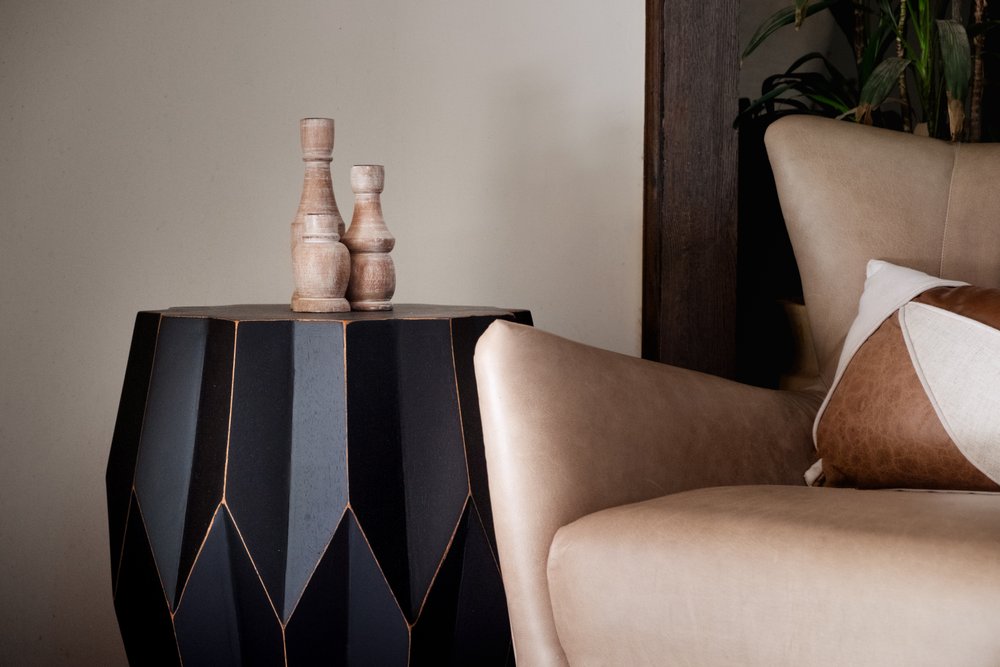 23" Black Solid Wood Round Drum End Table