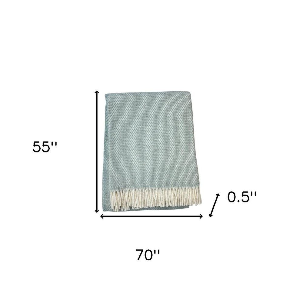 Soft Sky Blue Links Pattern Throw Blanket