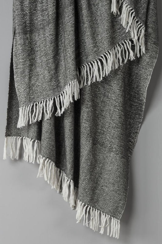 50" X 60" Black And White Chevron Cotton Throw Blanket