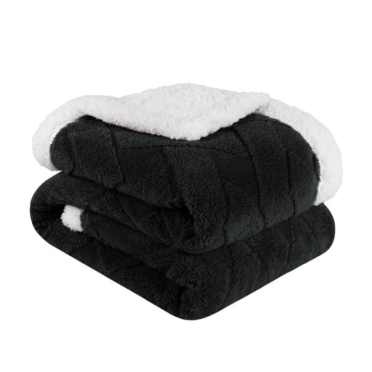 King Black Fleece Knitted Plush Blanket