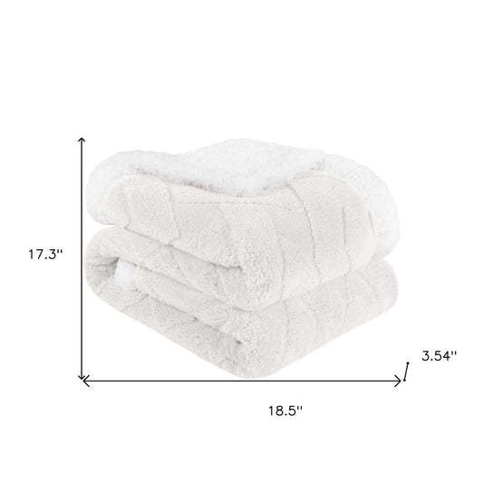 King White Fleece Knitted Plush Blanket