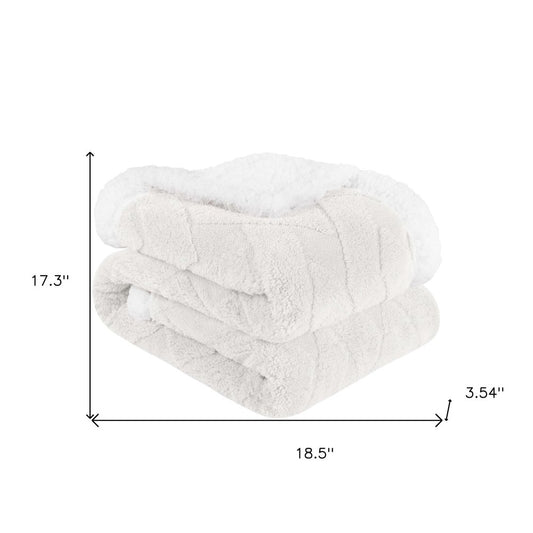 King White Fleece Knitted Plush Blanket