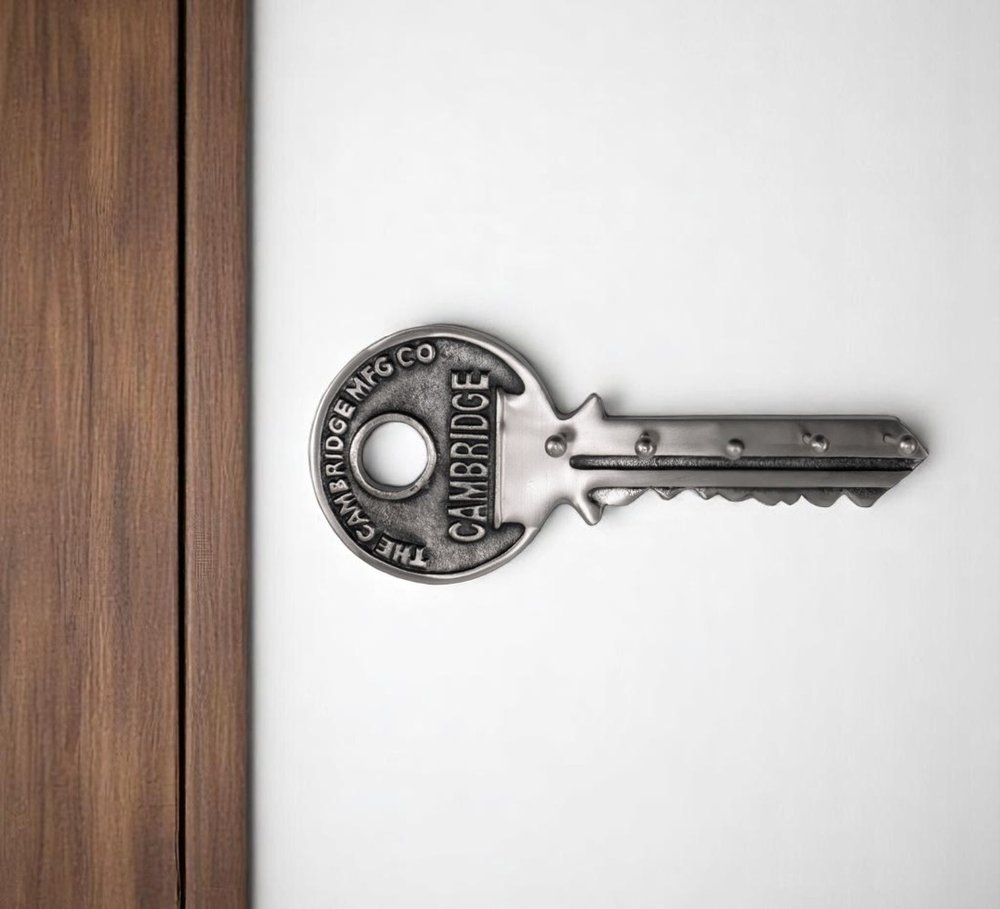 16" Silver Five Hook Wall Mount Key Shaped Coat Rack