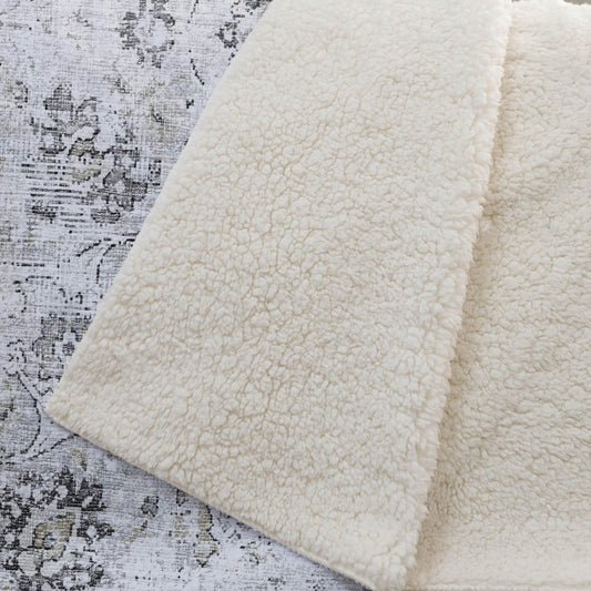 50" X 70" Gray And Ivory Floral Polyester Woven Plush Throw Blanket