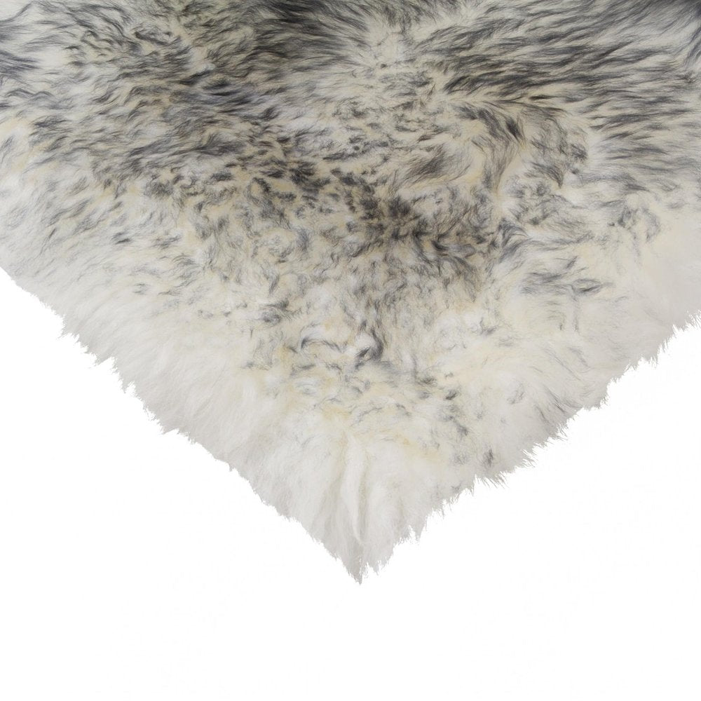 17" X 17" Brown And White Ombre Chair Pad