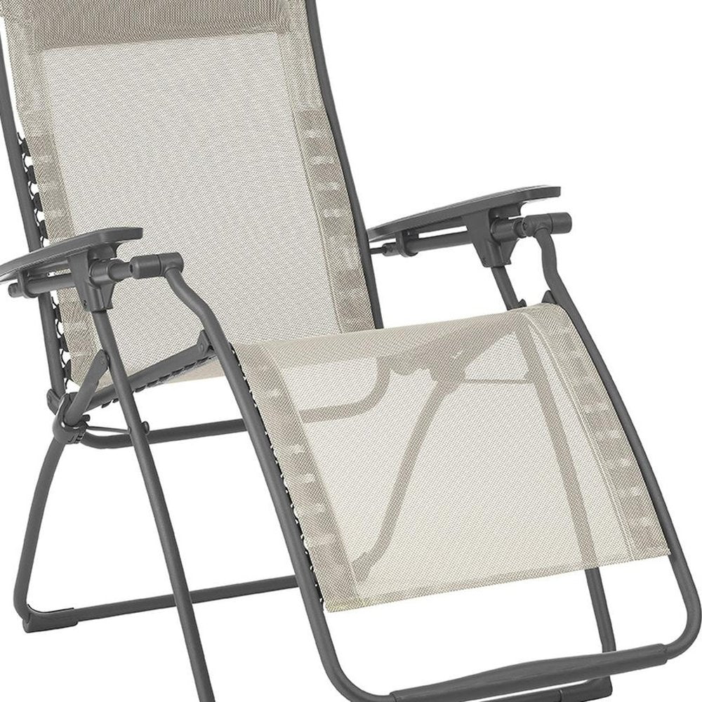 28" Green Steel Outdoor Zero Gravity Chair with Green Cushion