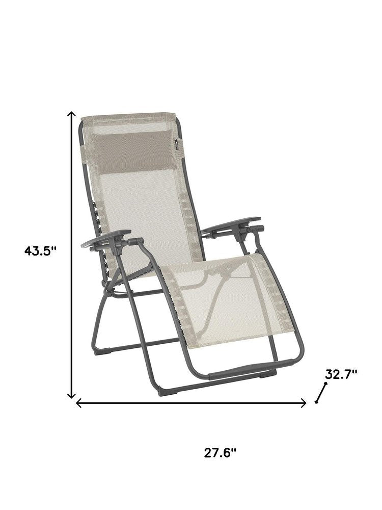 28" Green Steel Outdoor Zero Gravity Chair with Green Cushion