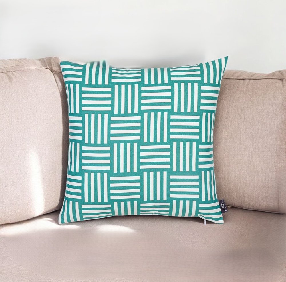 18"X18" Memphis Printed Decorative Throw Pillow Cover