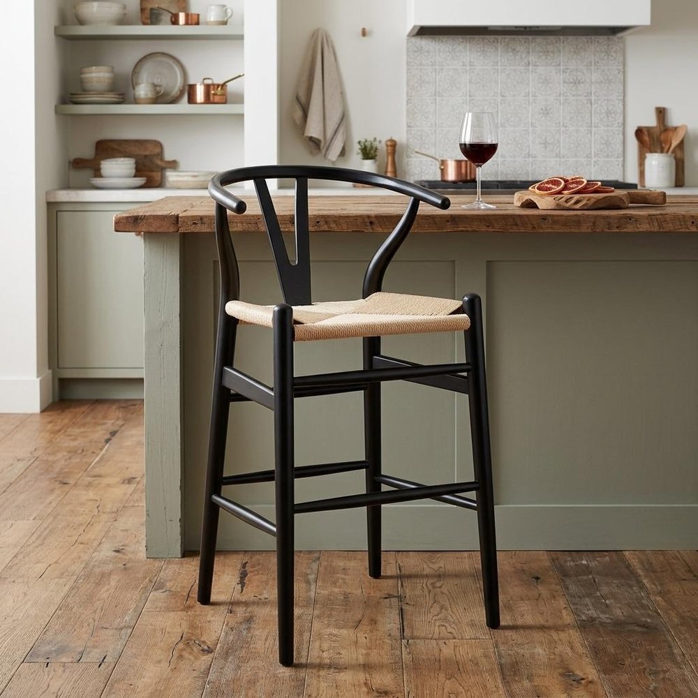 26" Natural And Black Rush And Solid Wood Counter Height Bar Chair