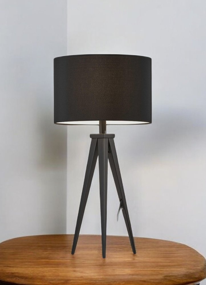 Treble Black Metal Table Lamp
