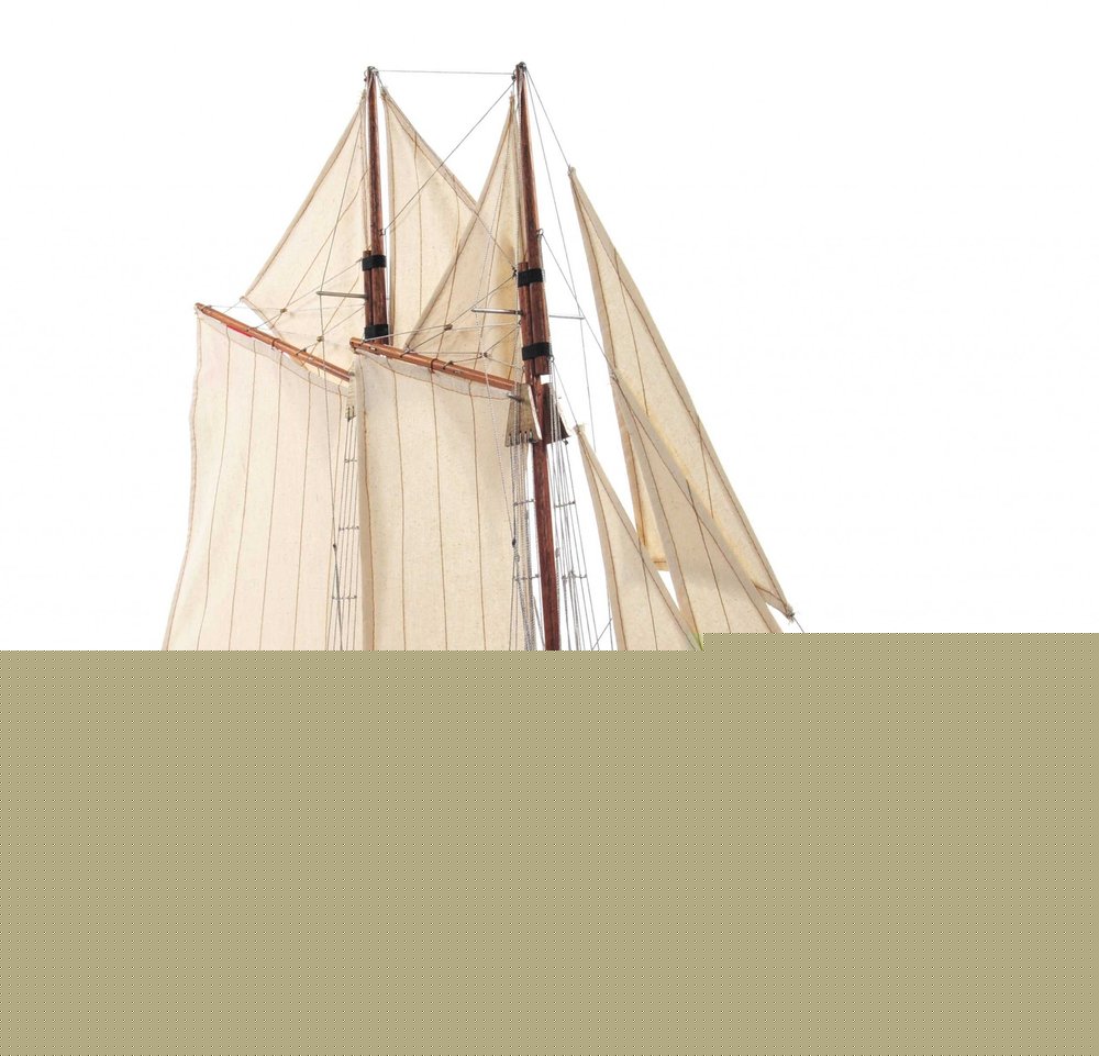 Bluenose Model In Light Brown Finish