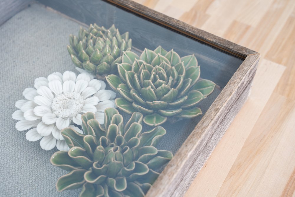 18" x 24" Gray Solid Wood Hanging Picture Frame