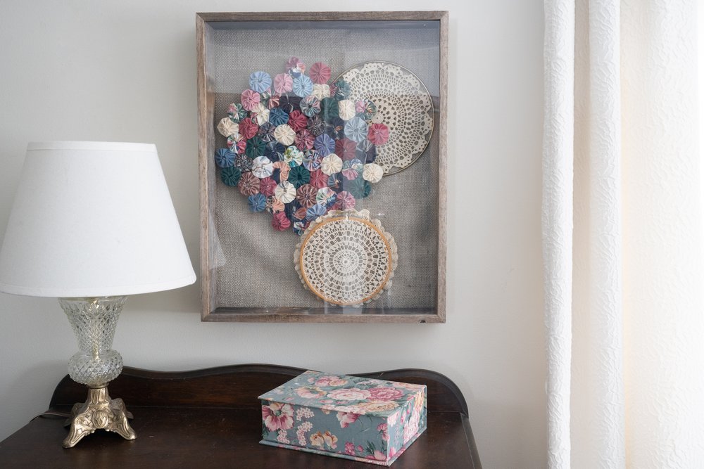 18" x 24" Gray Solid Wood Hanging Picture Frame