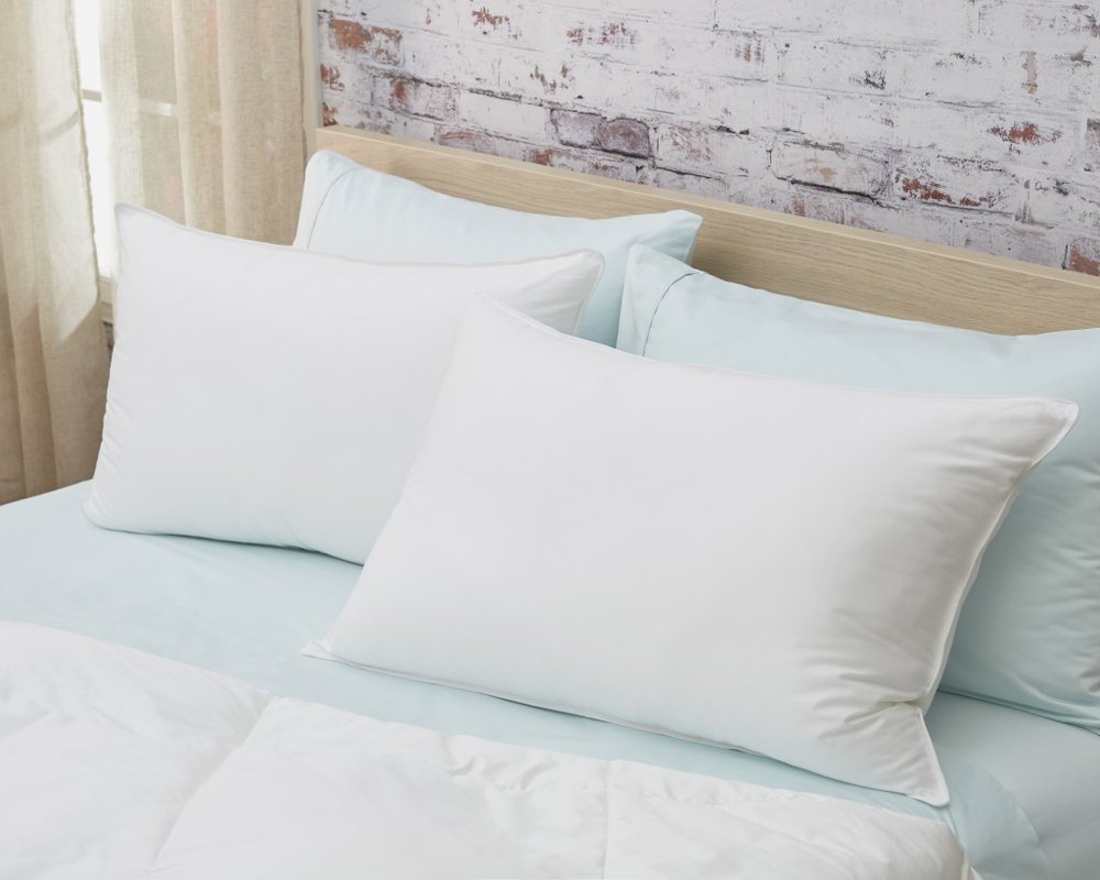 100% Cotton Lux Sateen Down Alternative Medium King Size Bed Pillow