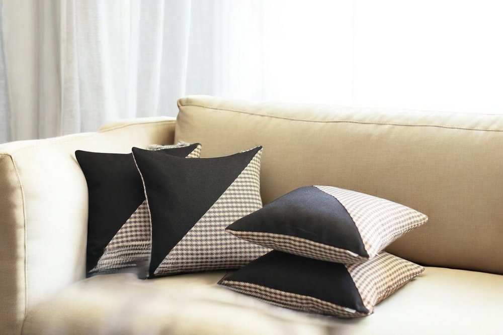 Set Of 4 Tan Houndstooth Pillow Covers