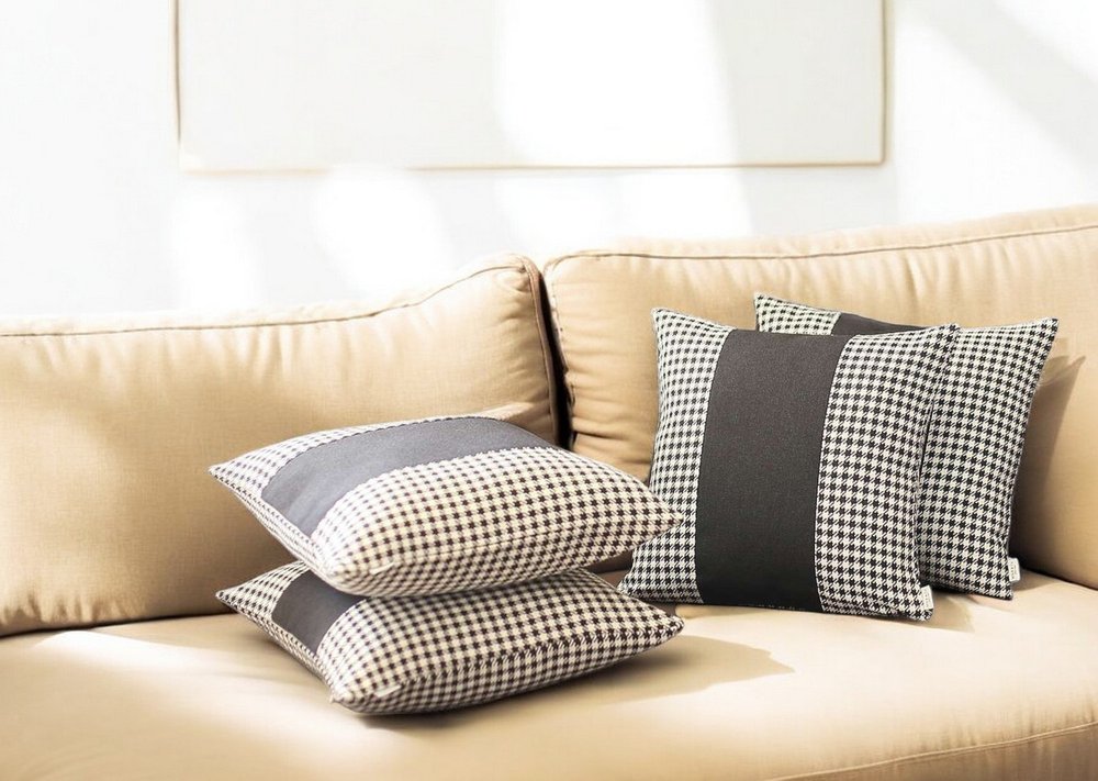 Set Of 4 Black Houndstooth Pillow Covers