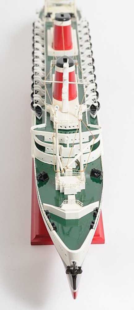 9" Black and Red Solid Wood Hand Painted SS United States 1952 Model Boat