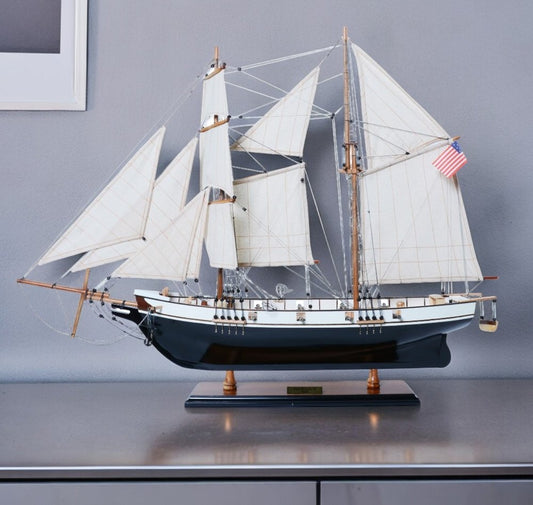 26" Black and White Solid Wood Hand Painted p-Oxybis(benzenesulfonyl hydrazide) Model Boat