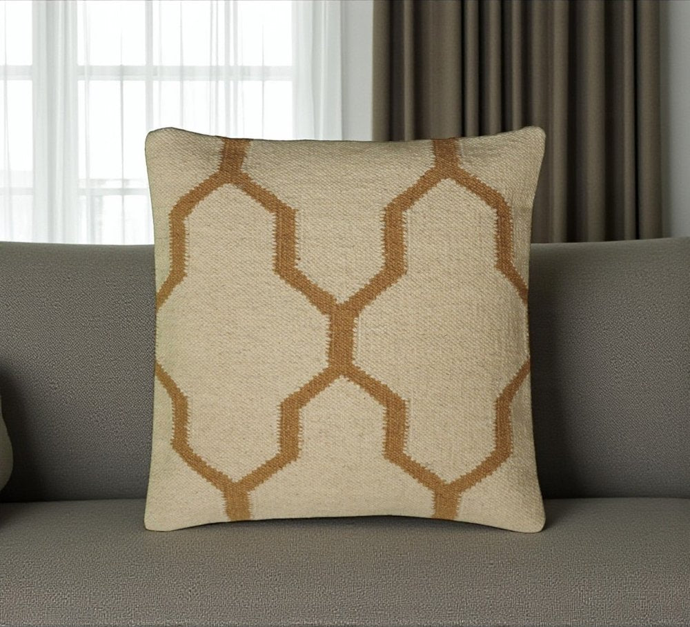 18" Natural And Gold Quatrefoil Cotton Throw Pillow