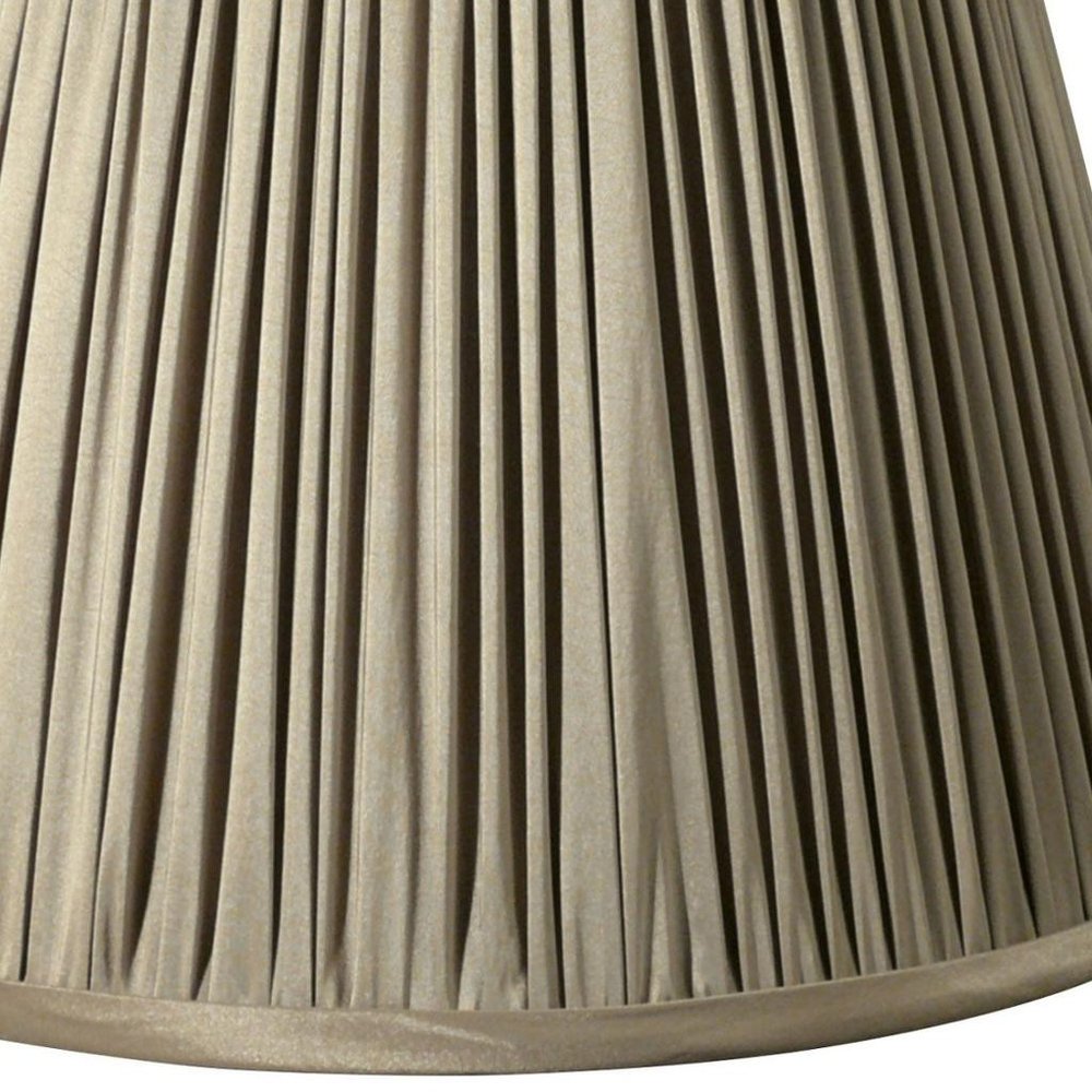 18" Ash Slanted Pleated Tafetta Lampshade