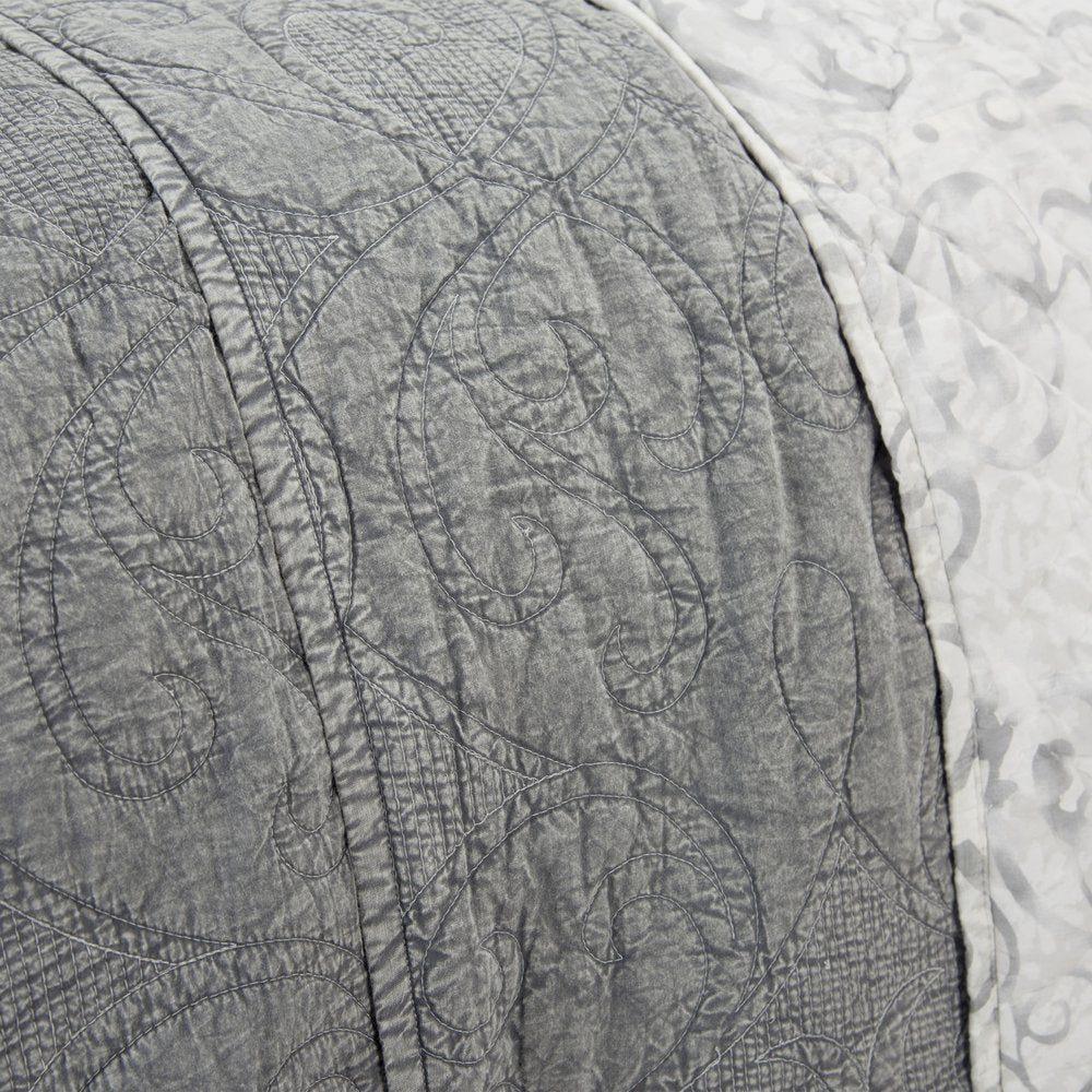 Gray Damask Queen Quilt