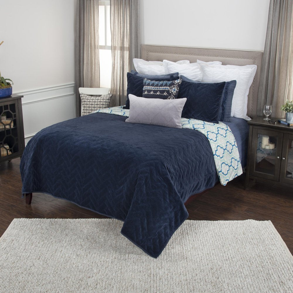 Indigo Geometric Queen Quilt