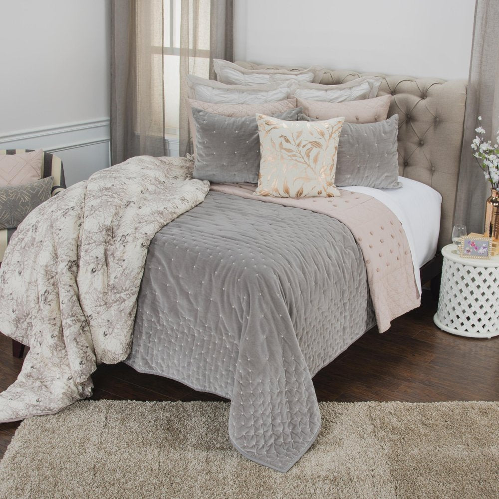 Gray Polka Dots Queen Quilt