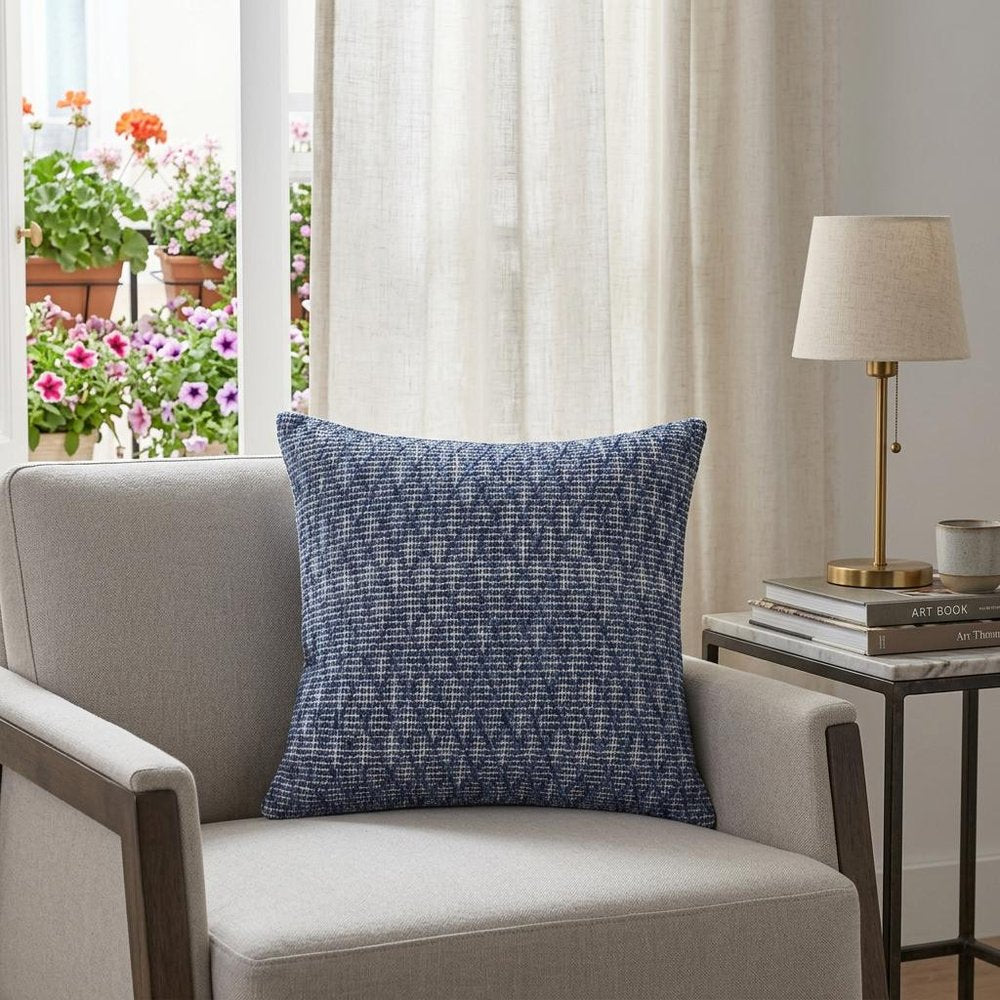20" X 20" Gray 100% Cotton Geometric Zippered Pillow