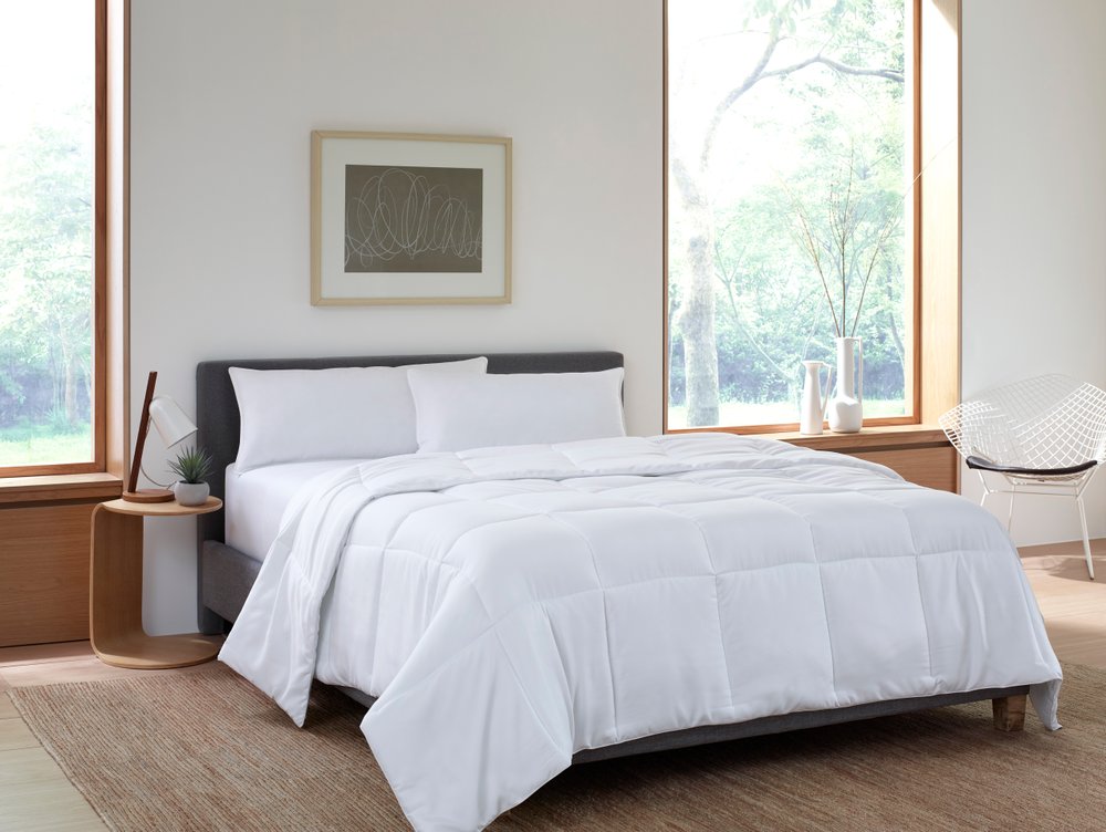 White King Microfiber Washable Microfiber Down Alternative Comforter