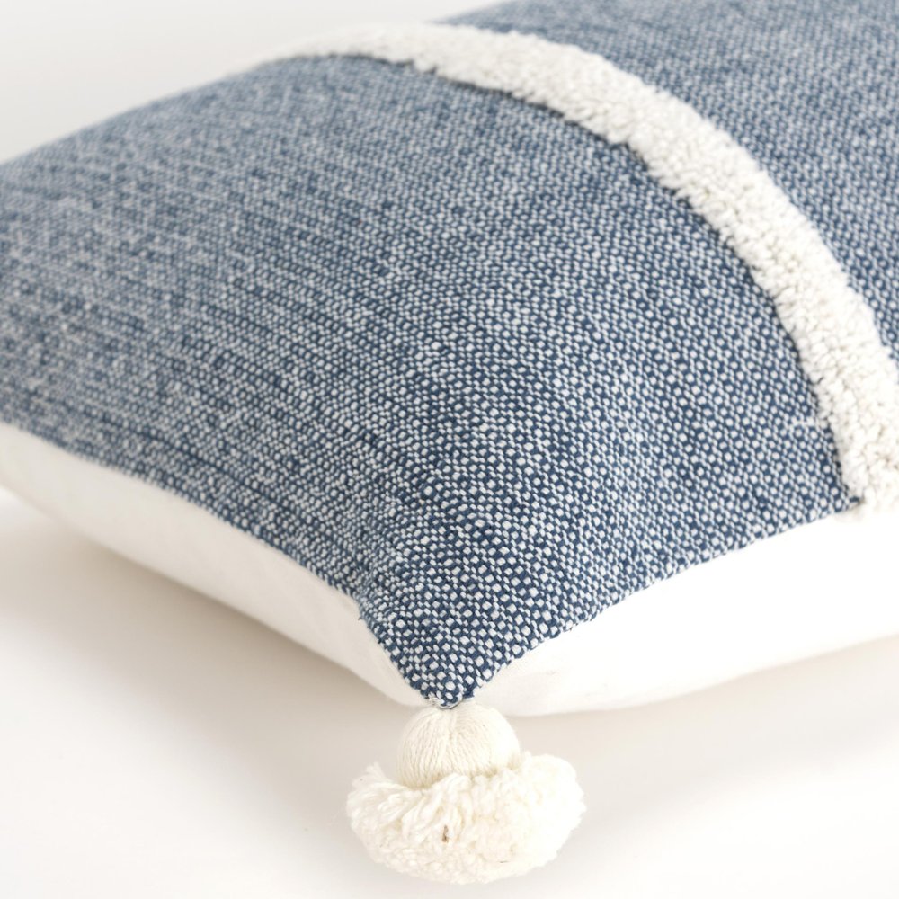 14" X 14" Blue and White Cotton Pillow With Tassels Edges