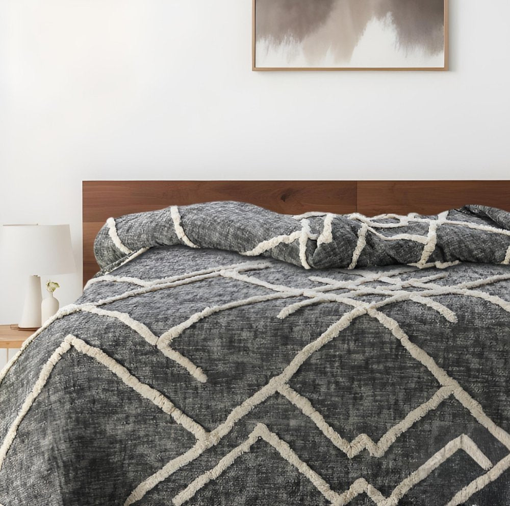 Charcoal and Off White Geometric Twin Cotton Coverlet With Fringe