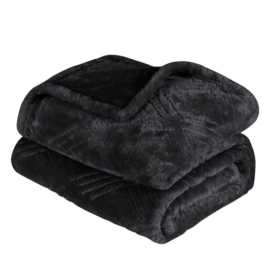 King Black Geometric Flannel Woven Plush Blanket