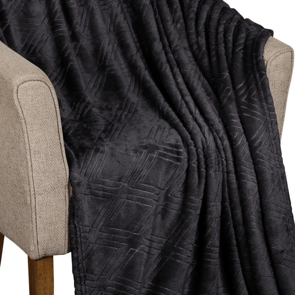 King Black Flannel Geometric Plush Blanket