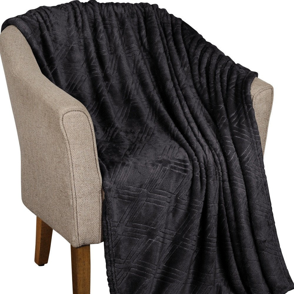 King Black Flannel Geometric Plush Blanket