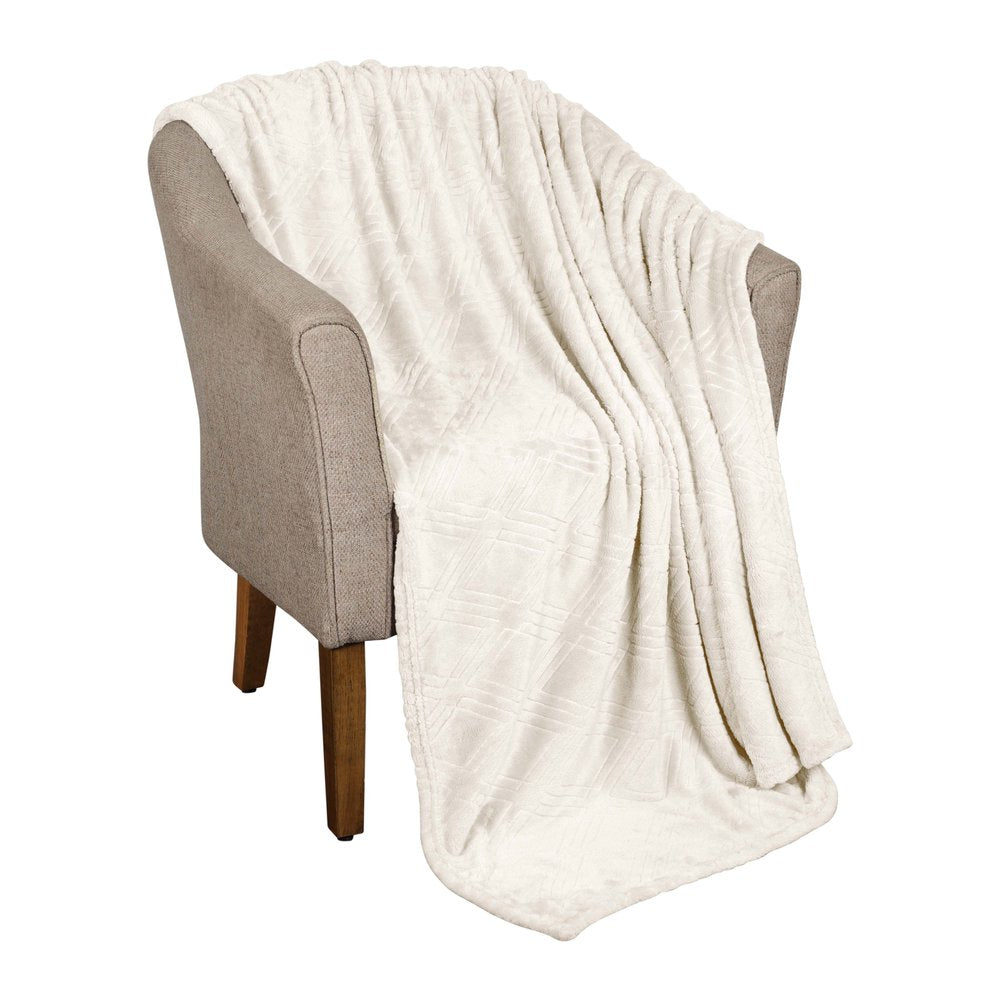 King Ivory Geometric Flannel Woven Plush Blanket
