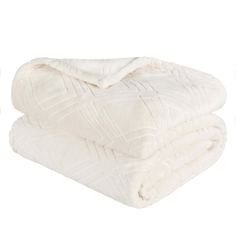 King Ivory Geometric Flannel Woven Plush Blanket