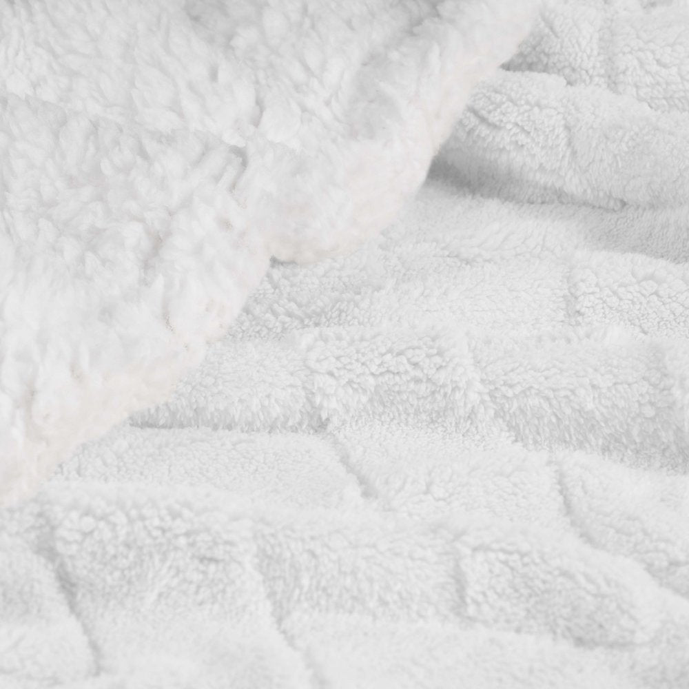 Queen White Fleece Knitted Plush Blanket