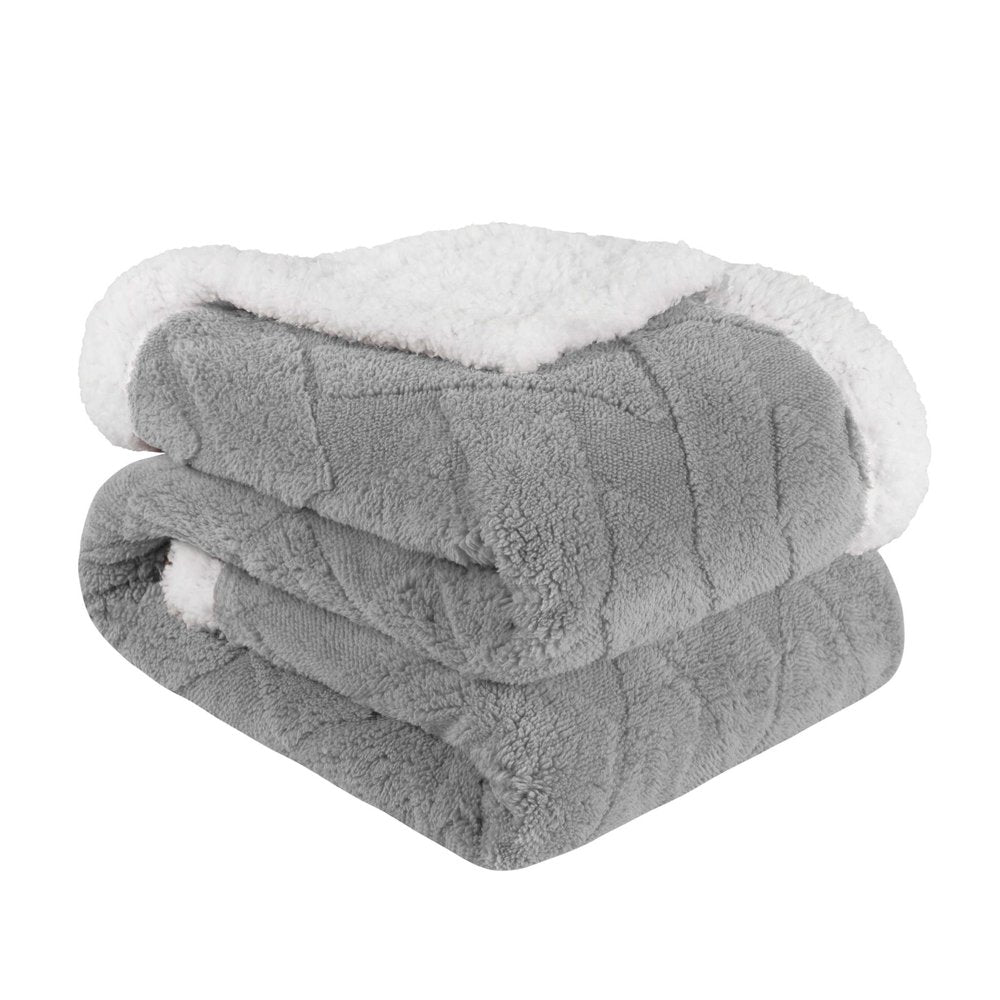 King Platinum Fleece Geometric Plush Blanket