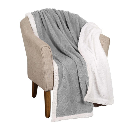 King Platinum Fleece Geometric Plush Blanket
