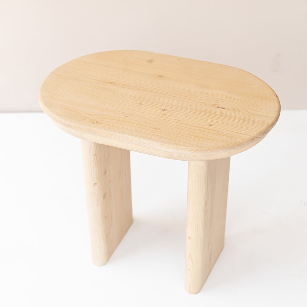 22" Natural Solid Wood Oval Sled End Table