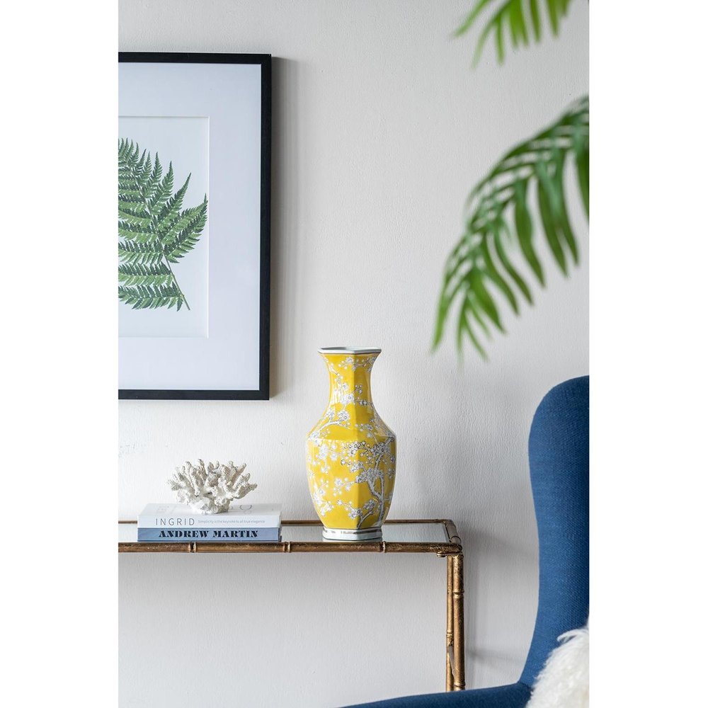 14" Yellow and White Porcelain Floral Round Table Vase