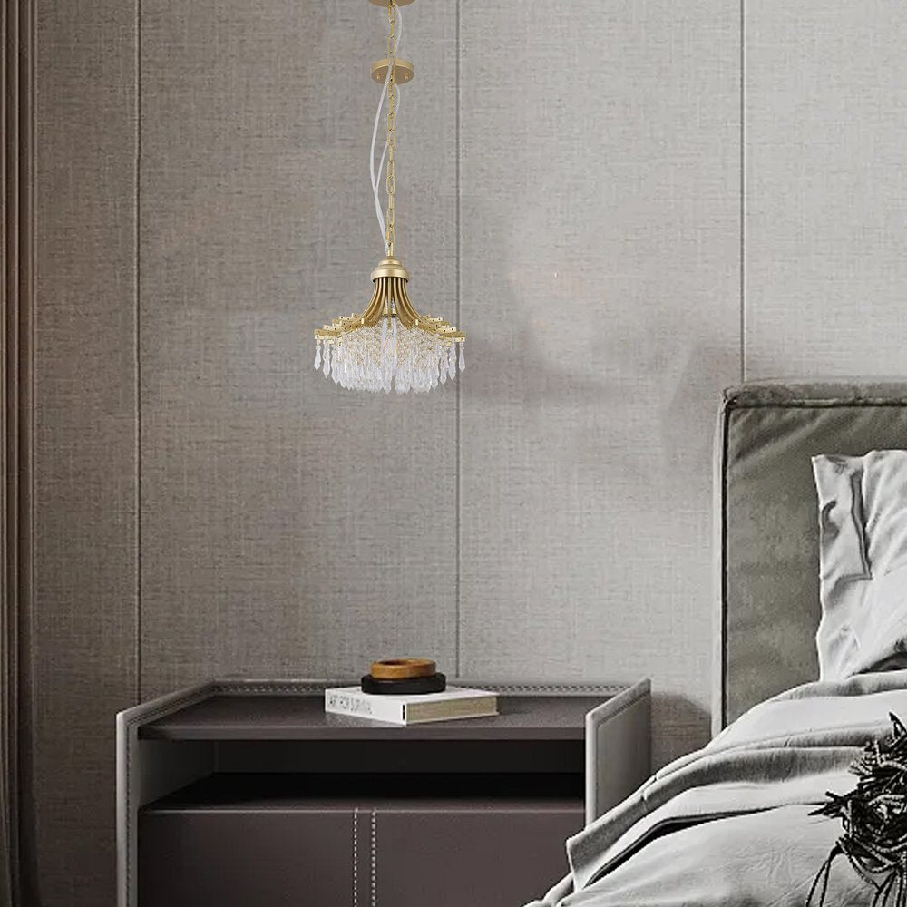Clear And Gold Metal and Crystals Crystal Glass Chandelier With Clear Shades