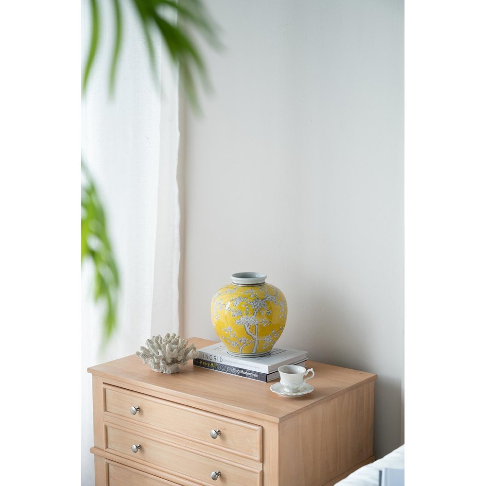 9" Yellow And White Floral Round Porcelain Table Vase