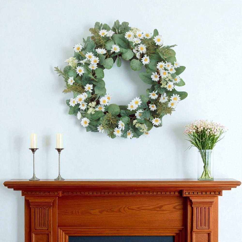 23" White And Green Mixed Assortment Artificial Wreath