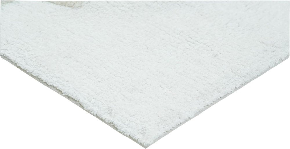 32" Pink And White Cotton Flamingo Bath Rug