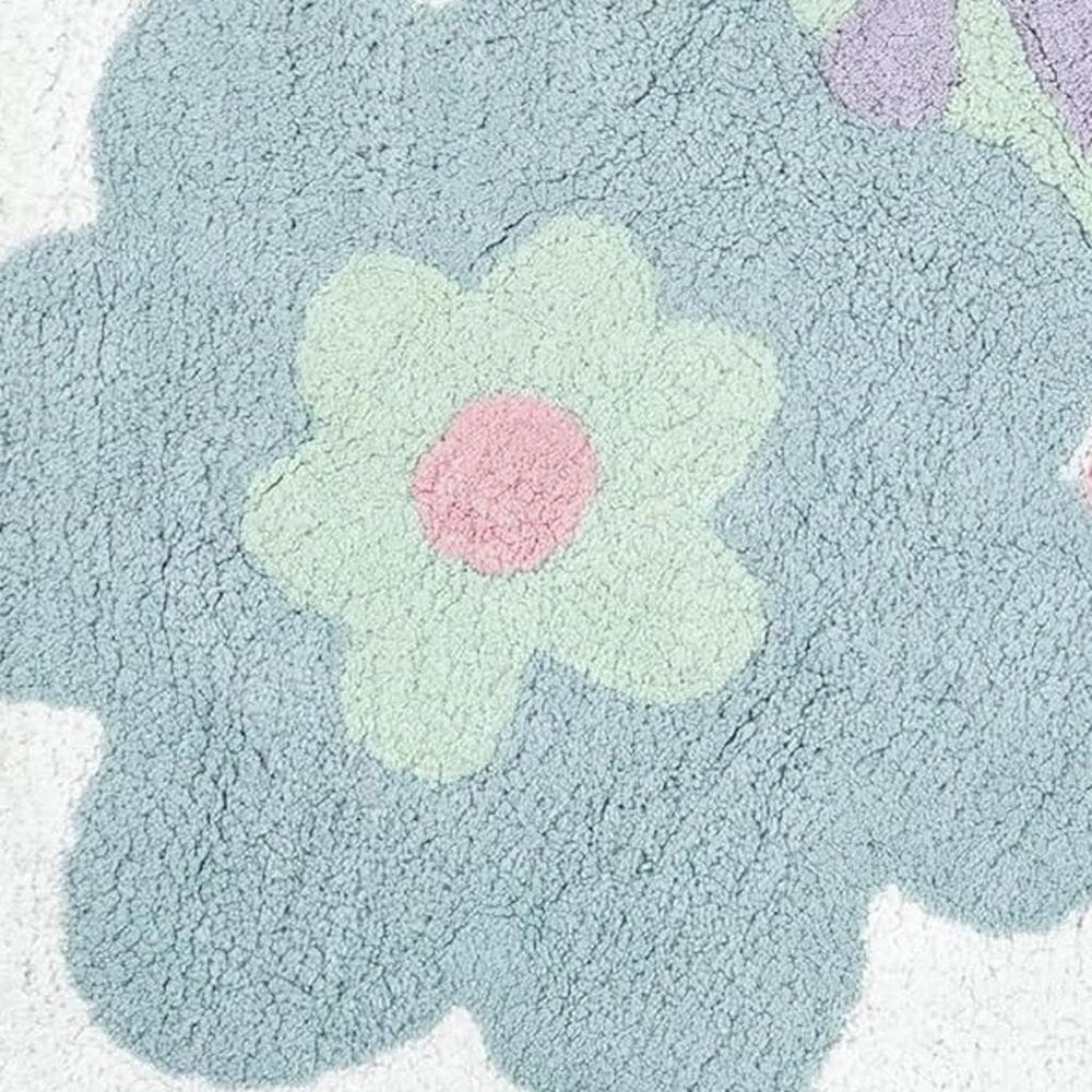 32" Pink And White Cotton Flowers Floral Bath Rug