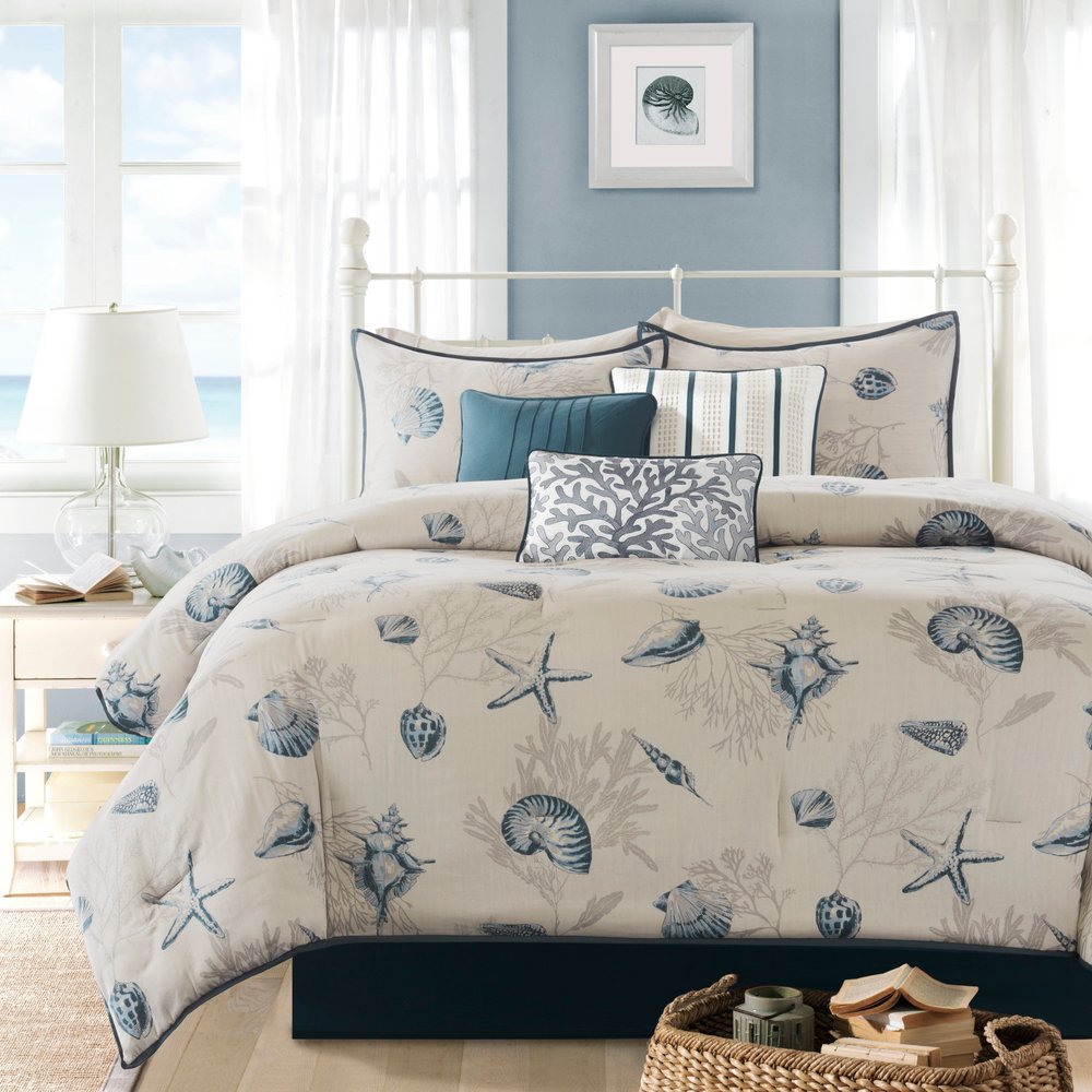 Set of Seven Blue And Ivory Shells and Starfish King Ring Stitch Comforter And Sham