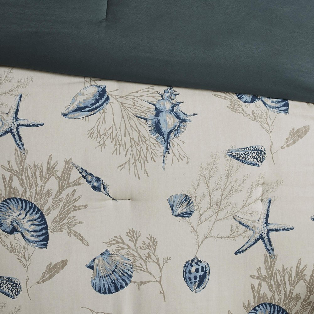 Set of Seven Blue And Ivory Shells and Starfish King Ring Stitch Comforter And Sham