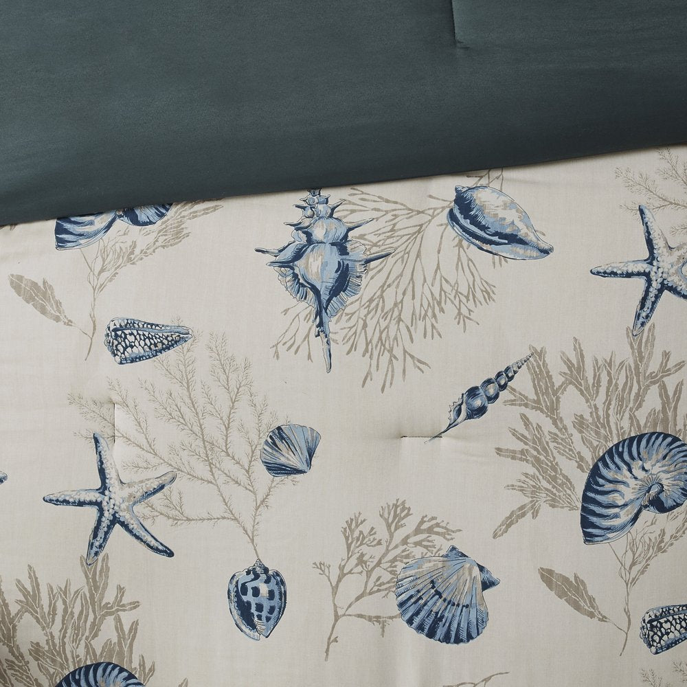 Set of Seven Blue And Ivory Queen Ring Stitch Sham And Comforter