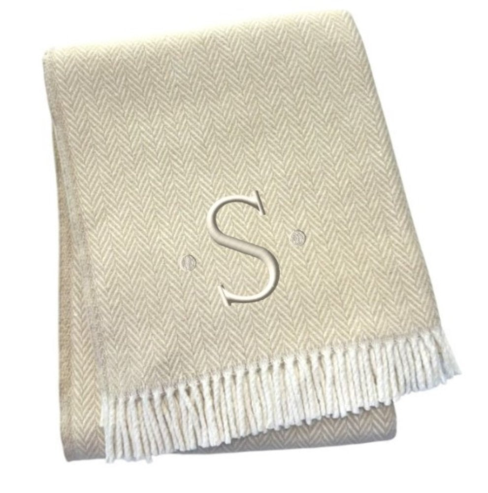 55" X 70" Linen And White Herringbone Cotton Blend S Initial Throw Blanket with Tassels And Embroidery